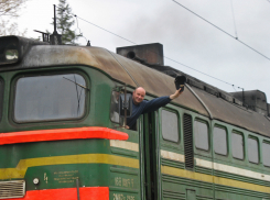 В Камышине федеральный судья Мария Боеску-Зыкова взыскала 167 тысяч рублей со стажера машиниста - прогульщика