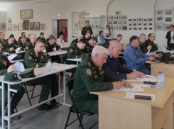 В Камышинской гордуме объявили, какой диктант написал спикер Владимир Пономарев сегодня, 25 апреля