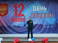 В Камышине на концерте в городском парке зрители аплодировали артистам-военнослужащим