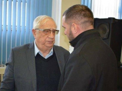 Зачем в наш город приезжал экс-мэр Камышина Лев Алферов: главное выхолостили в релизе чиновников