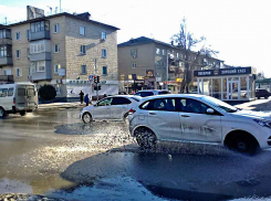В Камышине сегодня весенний дождь с магнитной бурей, а завтра снегопад