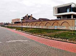 В Камышине застройщики элитных участков на набережной Волги переходят от классики к модерну