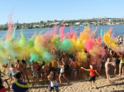 В Камышине от усеченного празднования Дня молодежи  остались только пляжные забавы, намеченные на сегодня, 26 июня