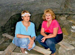 Экскурсия на Ураков бугор с посещением «пещеры колдуна» в Камышинском районе вошла в ТОП маршрутов по природным паркам Волгоградской области этим летом