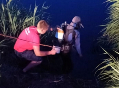 Двенадцатилетний мальчик утонул в Волгоградской области, его тело подняли водолазы