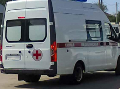 В Камышинском районе молодой водитель вылетел на «встречку» - из-за удара погиб 20-летний пассажир