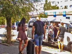 Почему в Волгоградской области «притормозил» на два часа поезд из Кисловодска