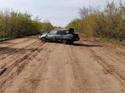 На Левобережье в Быковском районе в Daewoo Nexia разбилась компания молодежи