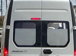 На трассе между Камышином и Волгоградом на рассвете «не поделили дорогу» автомобили, ДТП забрало жизнь водителя