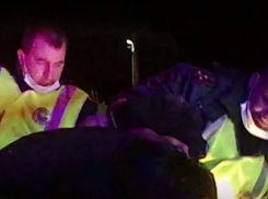 Полицейская погоня за 16-летним подростком на иномарке в Волгоградской области попала на видео (ВИДЕО)