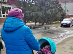 В Камышине весь март не фиксируется больше 10 диагнозов ковида в сутки