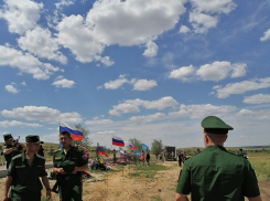 «Как ходить к мальчишкам?»: родители погибших в СВО солдат напомнили Блошкину об обещанном визите в Камышин, - ИА «Высота 102»