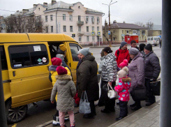 Жители настаивают, чтобы депутаты гордумы заседали в нерабочее время и вели прямую трансляцию с заседаний, но депутаты говорят «фи»