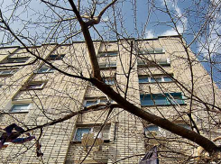 Жителям камышинских общежитий слово «субботник» незнакомо