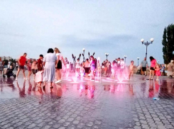 Росстат под Новый год пересчитал мам-одиночек и многодетных мам в Волгоградской области