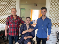 Тяжело раненного на Украине 22-летнего лейтенанта из Волгоградской области награда пока в госпитале «не нашла», но откликнулся Фонд «Своих не бросаем»