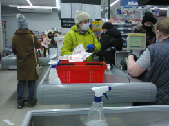 Пятерым камышанам за сутки 26 февраля поставлен диагноз коронавируса, озвучена еще одна смерть камышанки