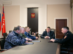 Андрей Бочаров провел оперативное совещание с силовиками