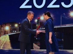 Власти Камышина торжественно подвели итоги года, как конкретно выглядят эти итоги - неизвестно