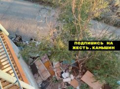 Камышане в соцсетях переживают, что мусорка в 11-м квартале может полыхнуть прямо на выборах