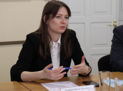 Что написали волгоградские журналисты сегодня, 21 ноября, о дне рождения бывшей камышинской чиновницы Ирины Пешковой, сделавшей блестящую карьеру