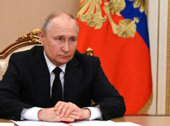«Тупик, пустая, бесконечная трата денег и сил», - Владимир Путин констатировал провал контрнаступления ВСУ и «разнёс» западные страны