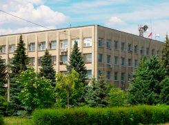 В Камышине весь рост собственных доходов бюджета уйдет на исполнительные листы и зарплату чиновников 
