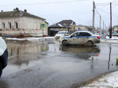 Осилит ли новый ливнеперехват в Камышине «вечную лужу» у парка Комсомольцев-добровольцев?