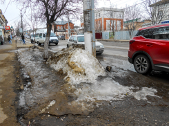 Слабый утренний снег предсказали синоптики камышанам сегодня, 17 марта