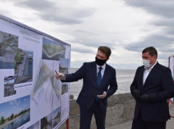 А чем занимается в последний месяц глава Камышина Станислав Зинченко? - камышанка