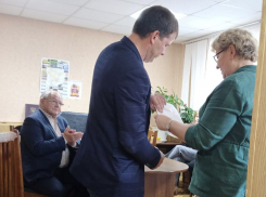 В Камышинском районе вступил в должность новый глава  Воднобуераченского сельского поселения Алексей Диденко