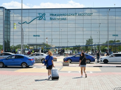 В Волгограде продолжают «тормозить» самолеты в Москву