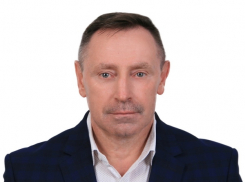 Спикер Камышинской городской думы сделал свой канал в ВК поздравительным