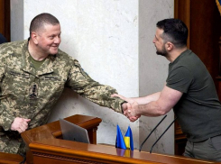 ZZZ: Zимой Zеленского поменяют на Zалужного, - «Блокнот - Россия»