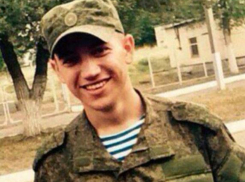 Погибшего в начале СВО бойца из Камышина похоронят на малой родине 