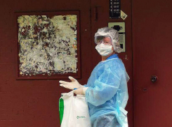 В Камышине на голосовании 1 июля членов ТИК оденут, как врачей, а избирателям измерят температуру