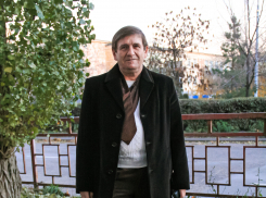 Известный камышанин Анатолий Ярмолович «выбил» компенсацию за лекарства еще для целого ряда горожан, прокурорская проверка продолжается