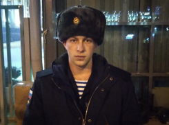 «Он с детства мечтал служить в ВДВ»: десантник разбился в Омске, выполняя первый прыжок с парашютом, - портал V1.RU