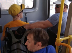 Камышанам-инвалидам показалось, что волгоградские функционеры «Единой России» пропиарились на их беде