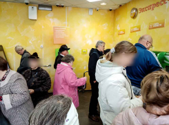 Камышанам рассказали, чем можно заразиться через телефон 