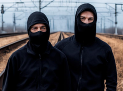 Юные диверсанты из Волгоградской области сожгли батарейный шкаф на станции под Камышином по заданию от ВСУ