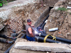 Замечаем, что работы в котлованах на втором участке в Камышине оживились, - камышанин