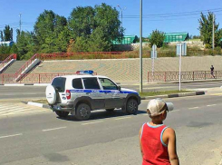 Двум молодым камышинским негодяям, промышлявшим грабежами, может грозить до 7 лет тюрьмы