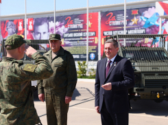Бронеавтомобили «Сармат» и другую спецтехнику Волгоградская область передала бойцам на СВО