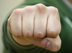 Волгоградский военный гарнизонный суд огласил приговор старшине, давшему кулаком в глаз ефрейтору