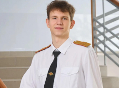 В Камышине Христич Александр, ученик школы №7, набрал 100 баллов на ЕГЭ по физике