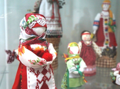 Камышинские рукодельницы обещают научить всех желающих шить кукол