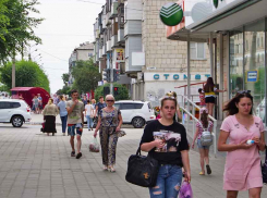 Многие жители Волгоградской области согласны, что новый референдум о времени – лишь способ повысить явку на выборах в Госдуму