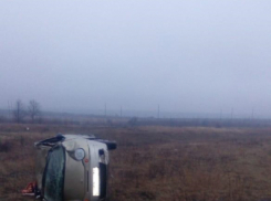 Два водителя в одно воскресенье разбились насмерть, опрокинув автомобили в кювет