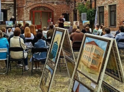 В Камышине картины молодых художников уходили с аукциона, как «горячие пирожки»